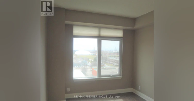 816-24 Woodstream Boulevard, Vaughan, ON, L4L 8C4 - 4
