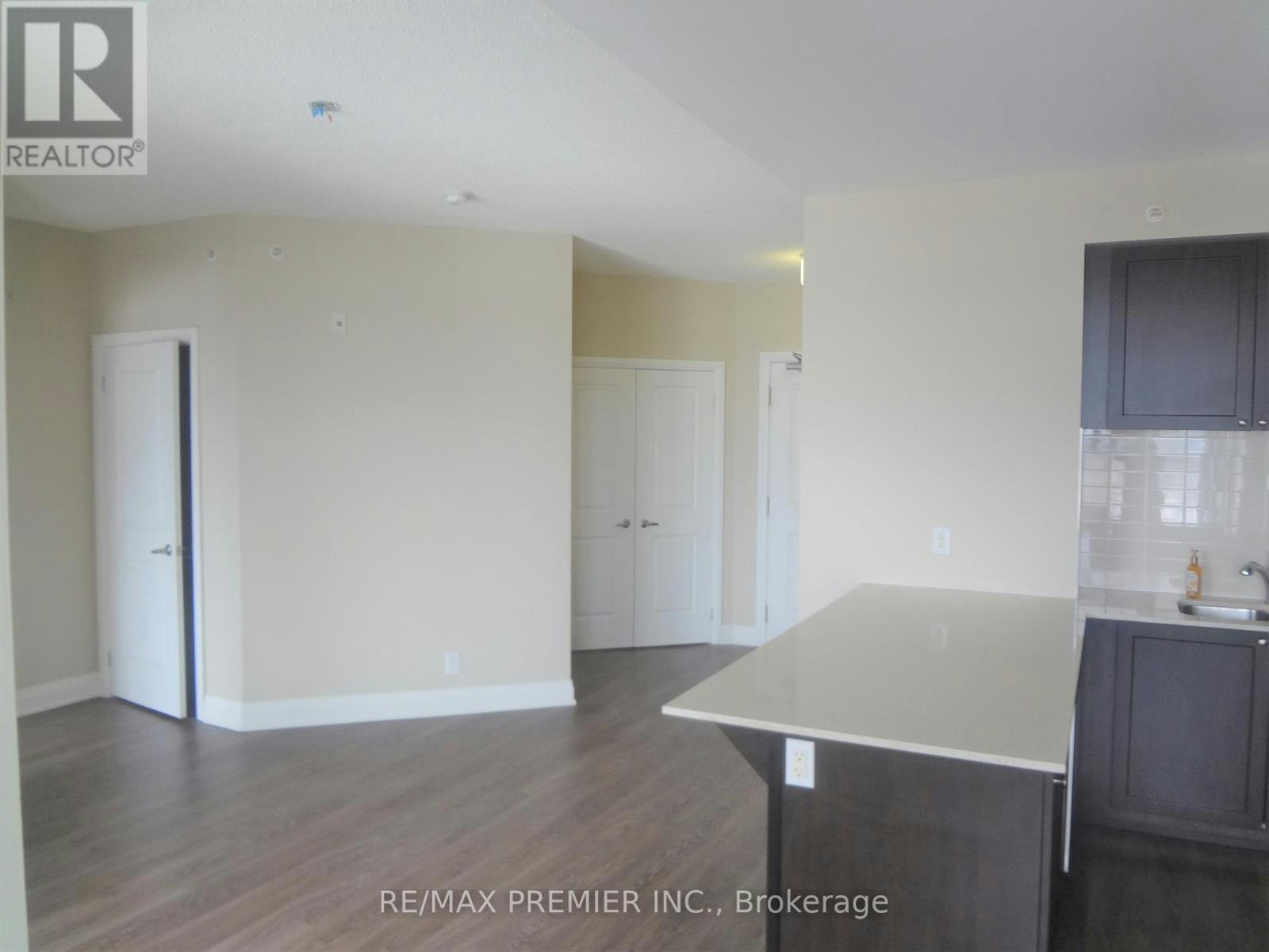 816-24 Woodstream Boulevard, Vaughan, ON, L4L 8C4 - 10
