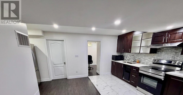 BSMT-24 Lanark Circle, Brampton, ON, L6X 5L3 - 5