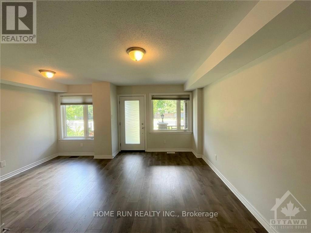 126 Wild Senna Way, Ottawa, ON, K2J 5B2 - 4