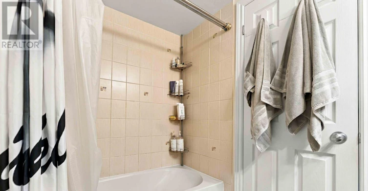 70 Brentmore Private, Ottawa, ON, K4A 0B7 - 17