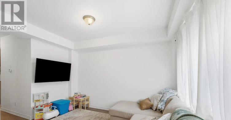 56 Sapphire Way, Thorold, ON, L2V 0B8 - 8