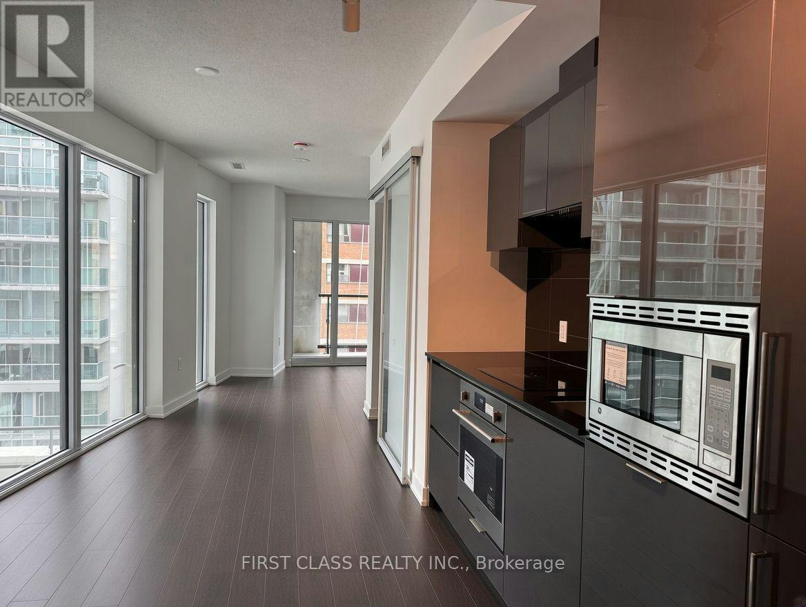 812-121 St Patrick Street, Toronto, ON, M5T 0B8 - 3