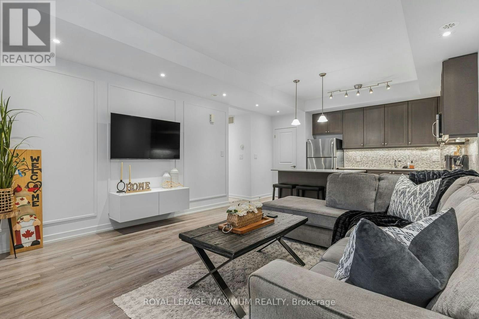 2B-867 Wilson Avenue, Toronto, ON, M3K 0A4