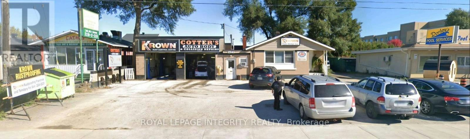 1425 Woodroffe Avenue, Ottawa, ON, K2G 1V9
