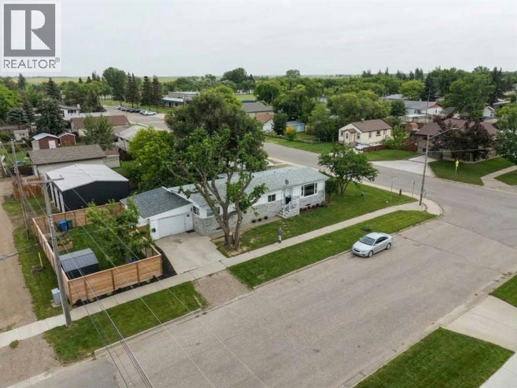 5203 42 Avenue, Taber, AB, T1G 1B5