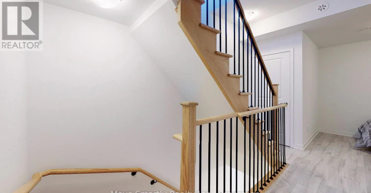 8-10 Marquette Avenue, Toronto, ON, M6A 1X9 - 26