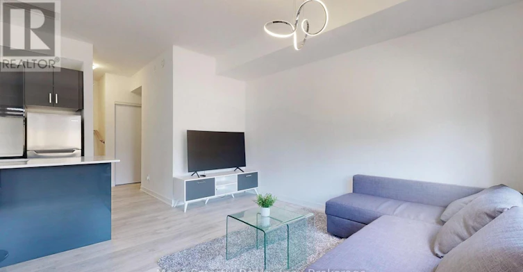 8-10 Marquette Avenue, Toronto, ON, M6A 1X9 - 10