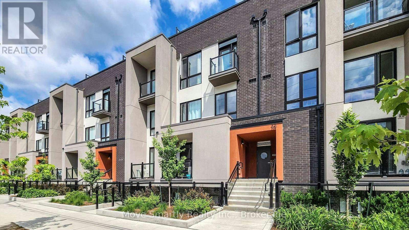 8-10 Marquette Avenue, Toronto, ON, M6A 1X9 - 2