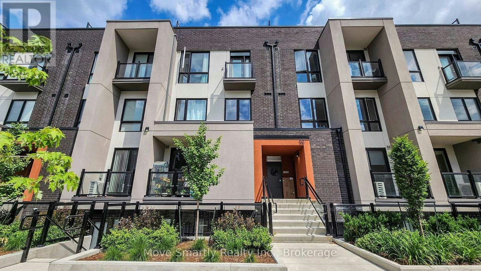 8-10 Marquette Avenue, Toronto, ON, M6A 1X9