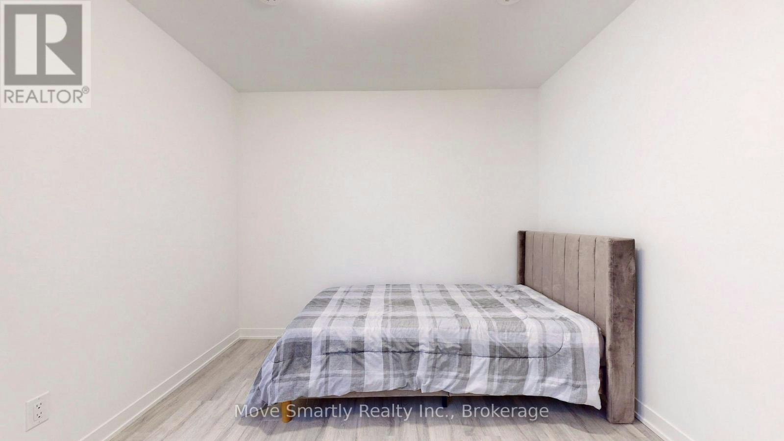 8-10 Marquette Avenue, Toronto, ON, M6A 1X9 - 33