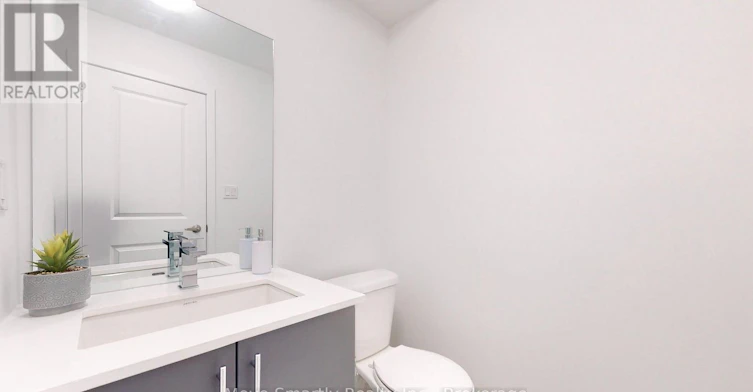 8-10 Marquette Avenue, Toronto, ON, M6A 1X9 - 23
