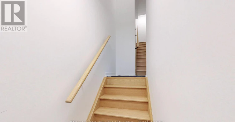 8-10 Marquette Avenue, Toronto, ON, M6A 1X9 - 6