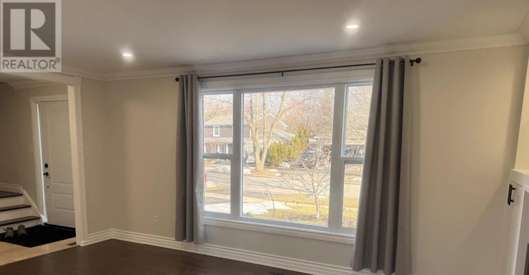 18 Fagan Drive, Halton Hills, ON, L7G 4P3 - 6