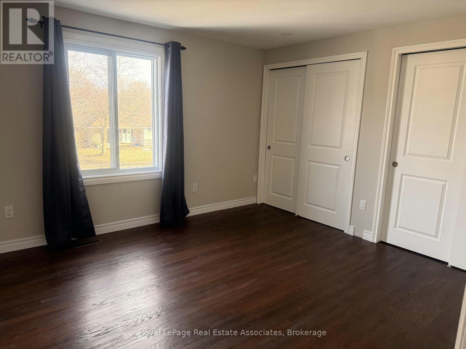18 Fagan Drive, Halton Hills, ON, L7G 4P3 - 9