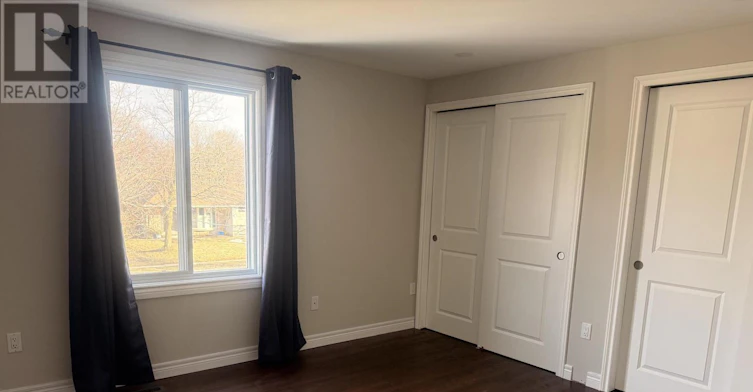 18 Fagan Drive, Halton Hills, ON, L7G 4P3 - 9