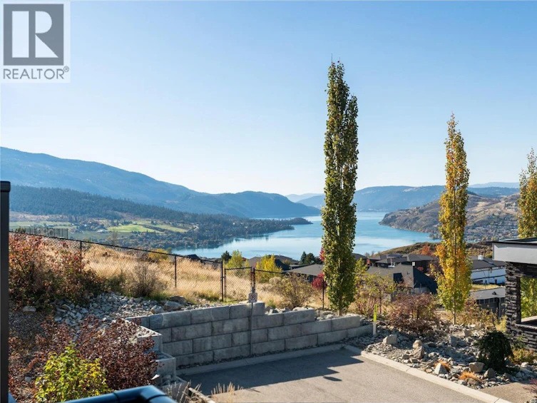 29-1000 Mt Robson Place, Vernon, BC, V1B 4G2 - 2