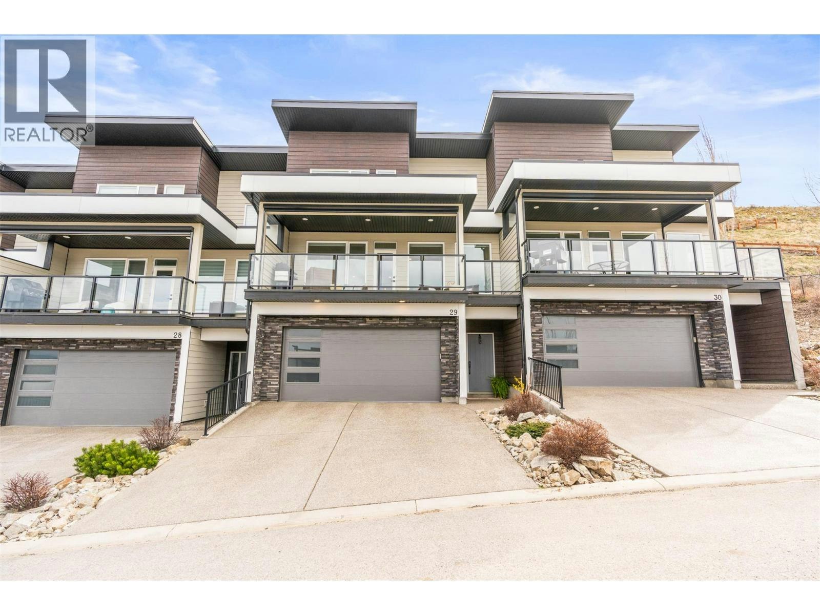 29-1000 Mt Robson Place - 4