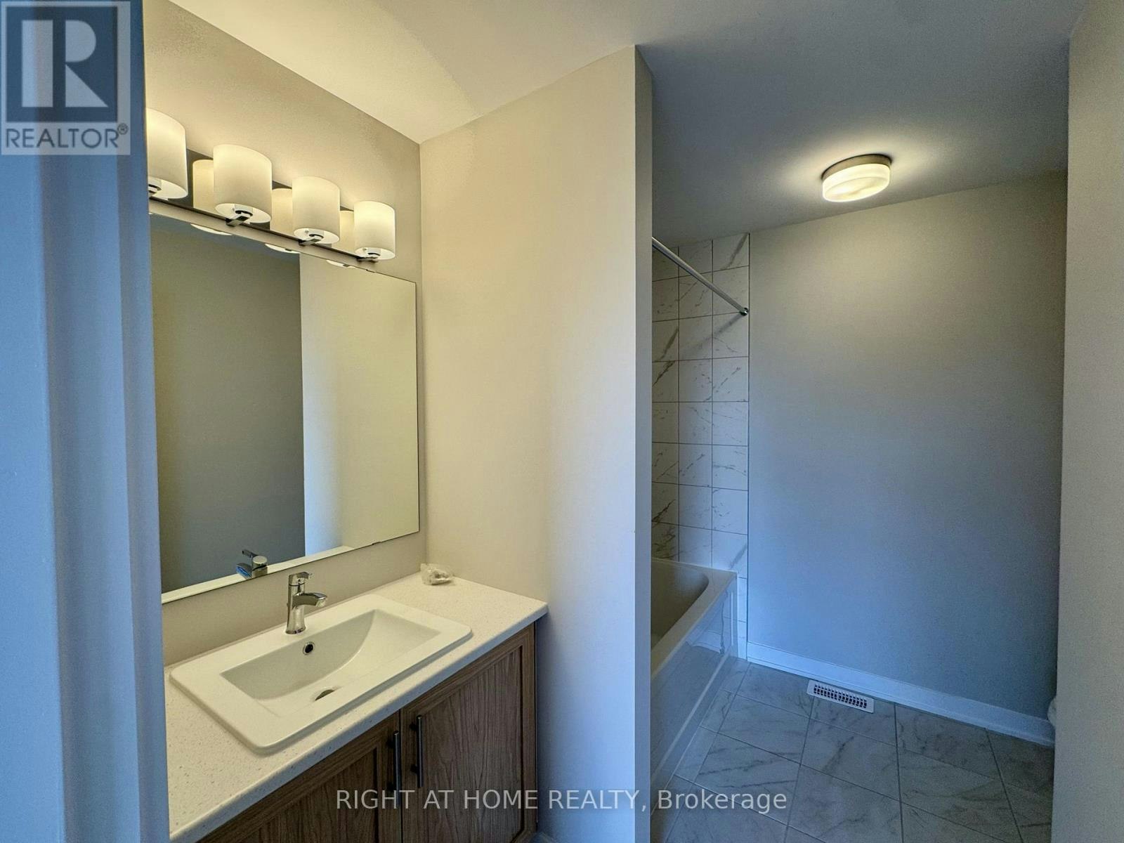103 Ryan Reynolds Way, Ottawa, ON, K4A 5T4 - 17