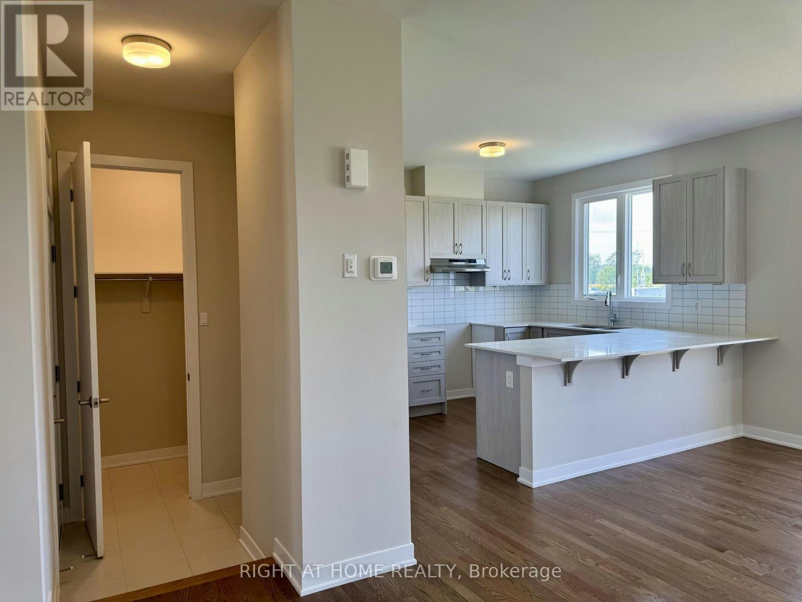 103 Ryan Reynolds Way, Ottawa, ON, K4A 5T4 - 9