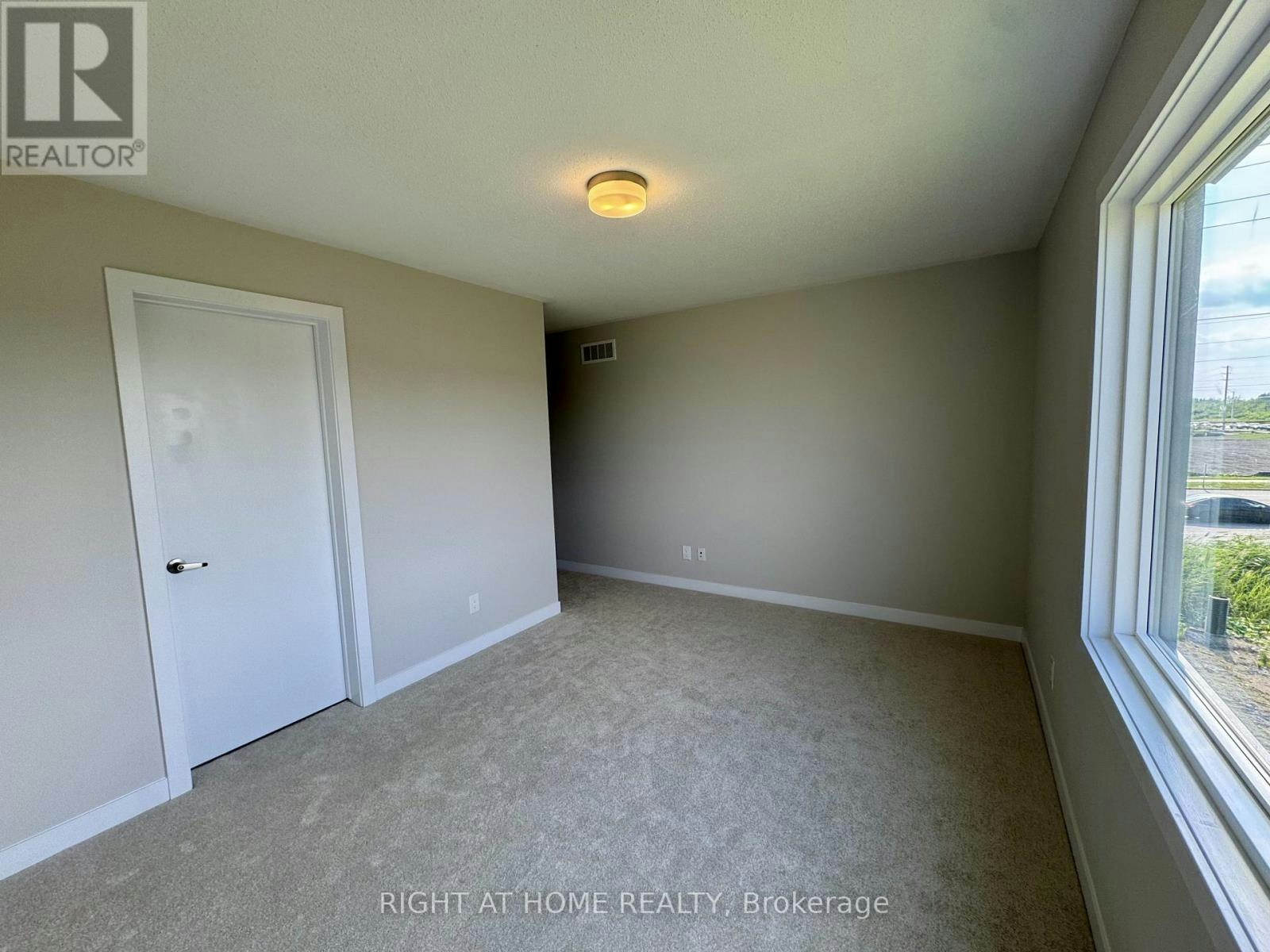 103 Ryan Reynolds Way, Ottawa, ON, K4A 5T4 - 11