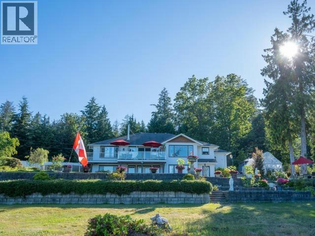 2108 Mahood Road, Powell River, BC, V8A 0L3