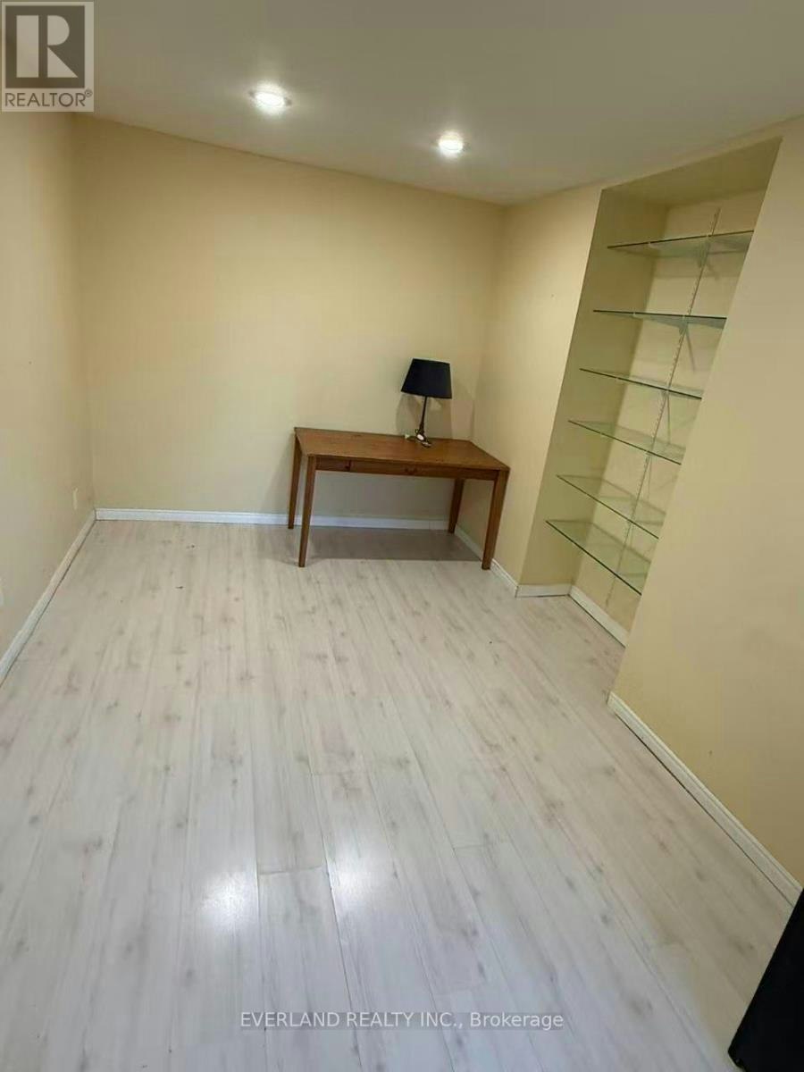 BASEMENT-156 Bristol Road, Newmarket, ON, L3Y 7W8 - 5