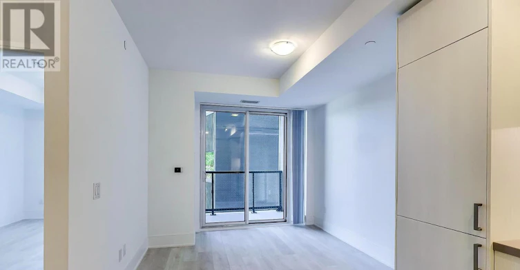 304-2450 Bloor Street W, Toronto, ON, M6S 0A9 - 5