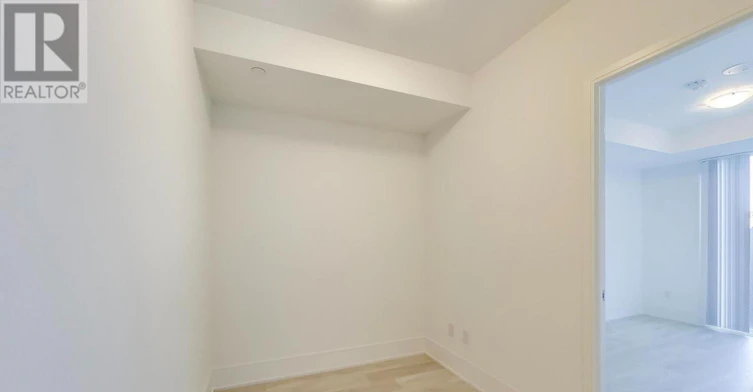 304-2450 Bloor Street W, Toronto, ON, M6S 0A9 - 10