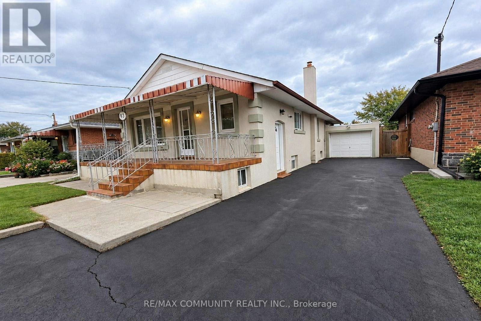 93 Waringstown Drive, Toronto, ON, M1R 4H5