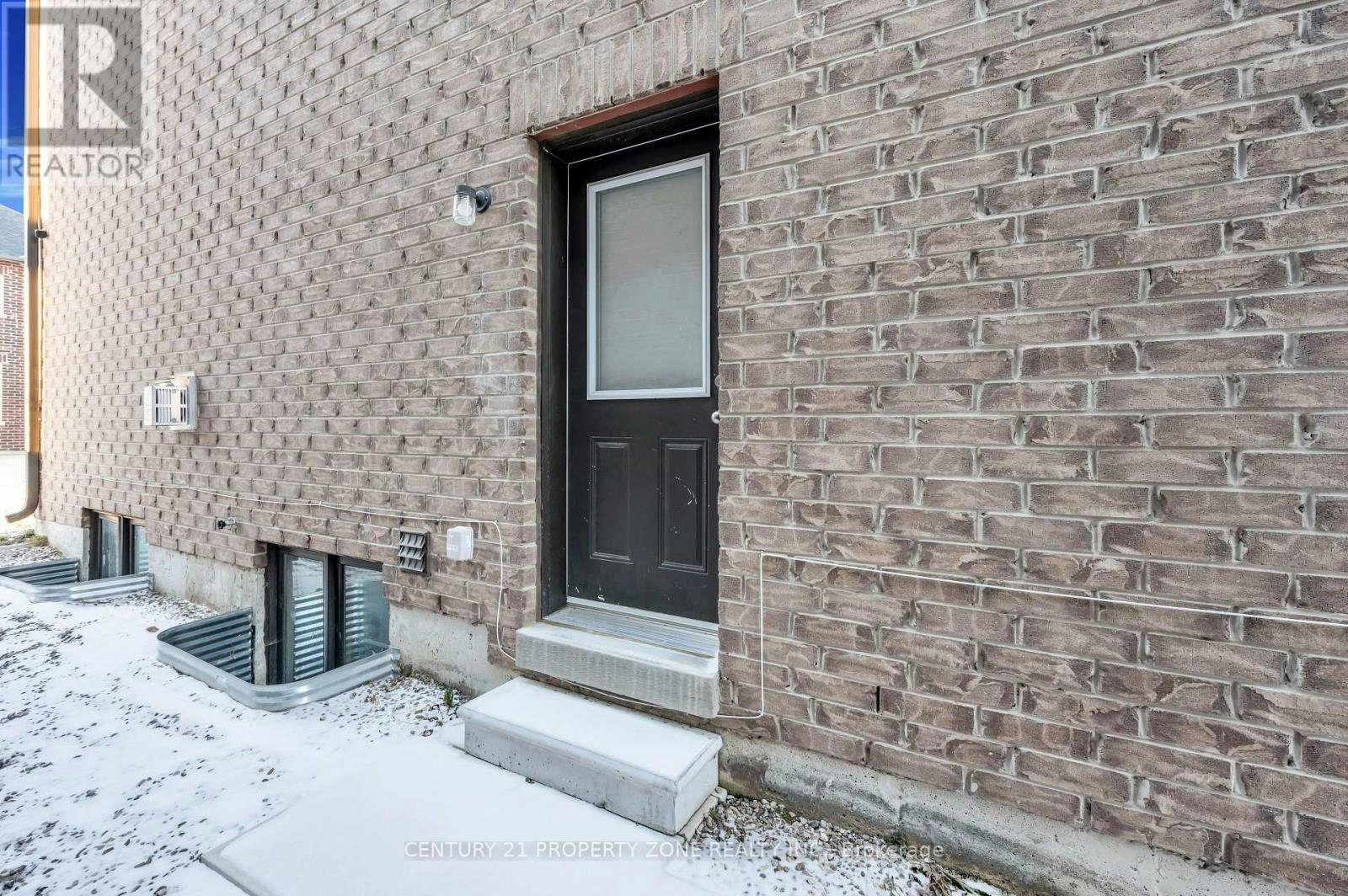 12 Trellanock Road, Brampton, ON, L6Y 6K8 - 3