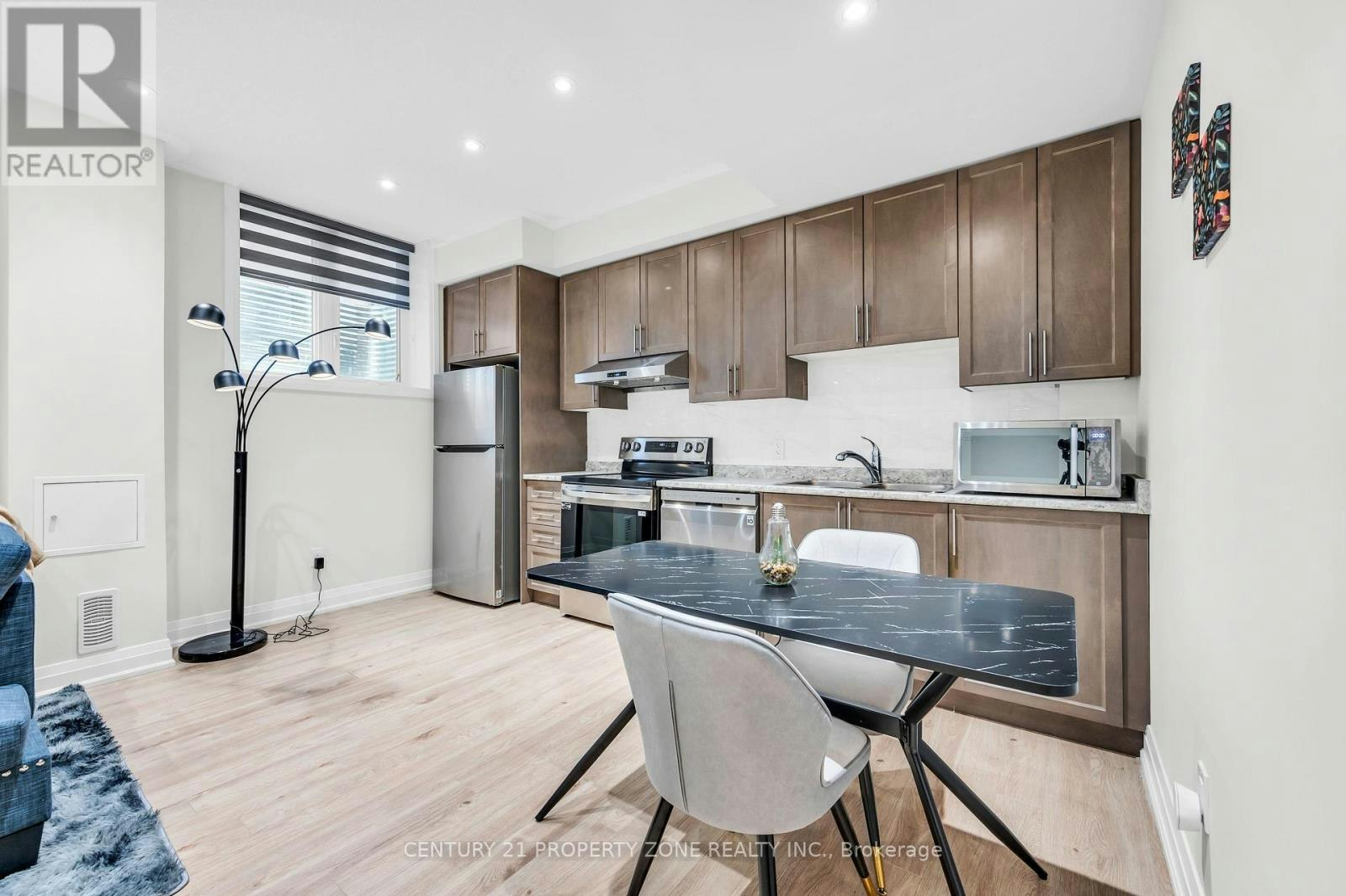 12 Trellanock Road, Brampton, ON, L6Y 6K8 - 5