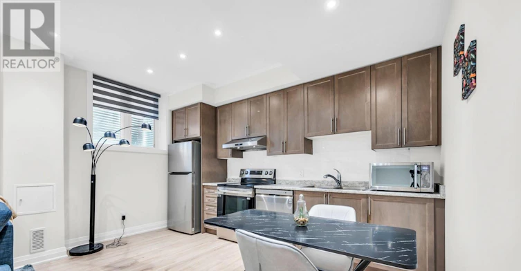 12 Trellanock Road, Brampton, ON, L6Y 6K8 - 5