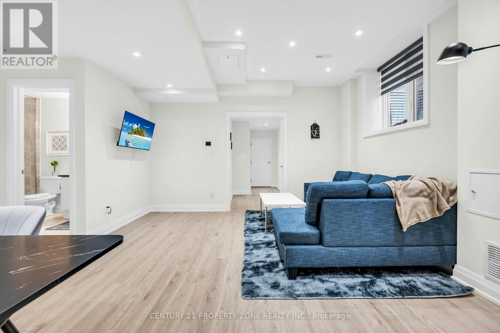 12 Trellanock Road, Brampton, ON, L6Y 6K8 - 9