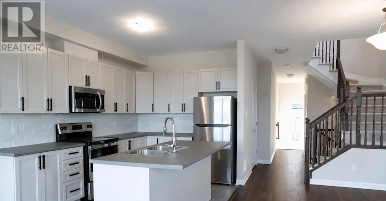 141 Namaste Walk, Ottawa, ON, K2J 6Z4 - 2