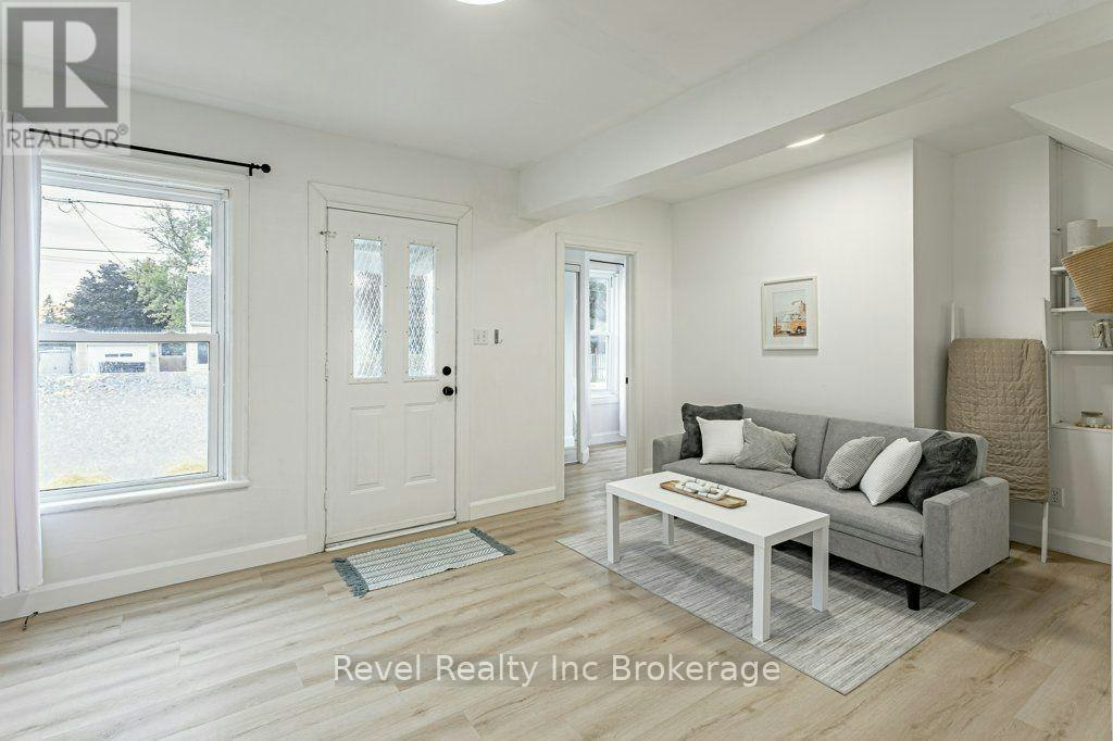 17 Dover Street, Woodstock, ON, N4S 3L7 - 8