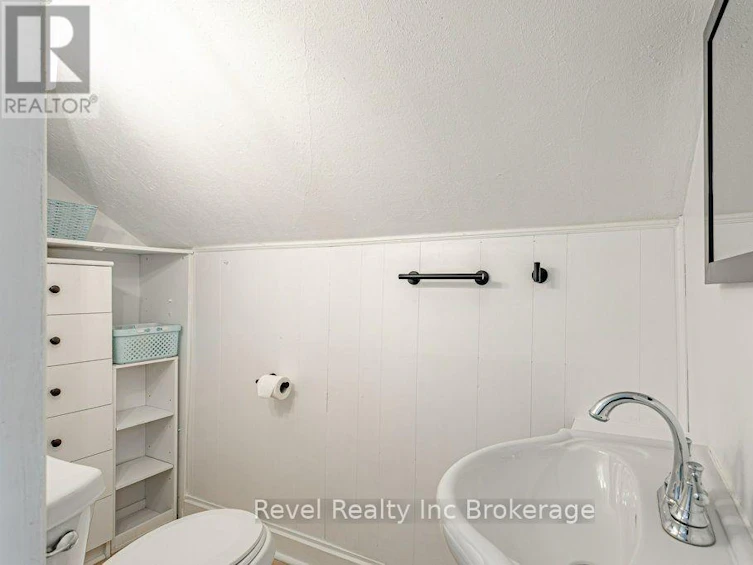 17 Dover Street, Woodstock, ON, N4S 3L7 - 21