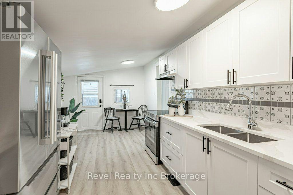 17 Dover Street, Woodstock, ON, N4S 3L7 - 15