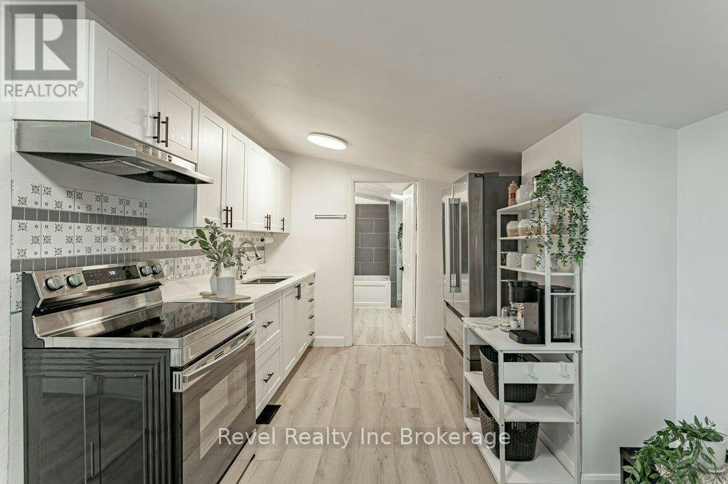 17 Dover Street, Woodstock, ON, N4S 3L7 - 14