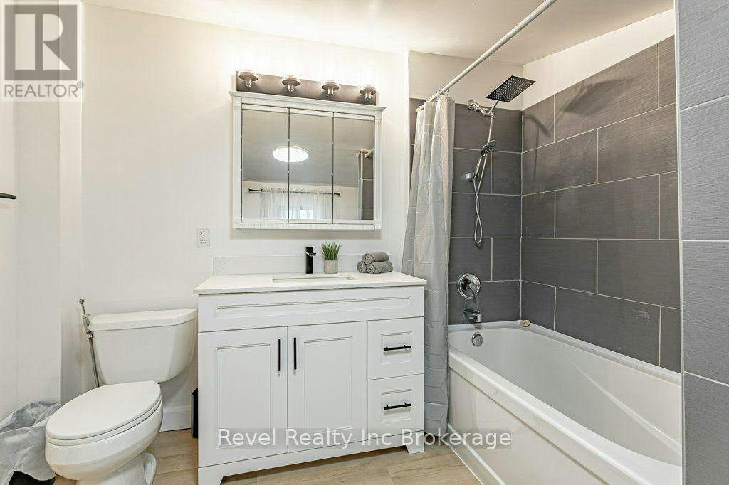 17 Dover Street, Woodstock, ON, N4S 3L7 - 16