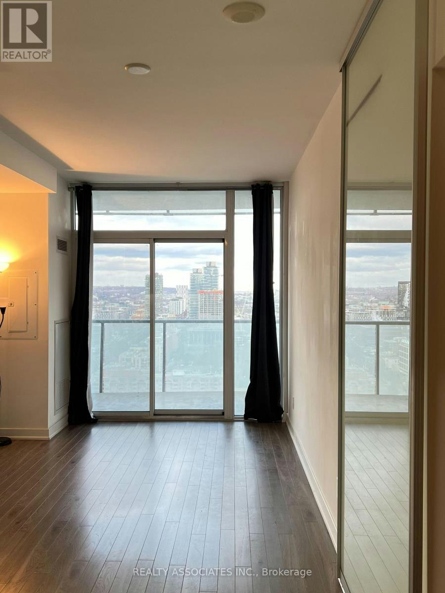 2807-1 Market Street, Toronto, ON, M5E 0A2 - 4