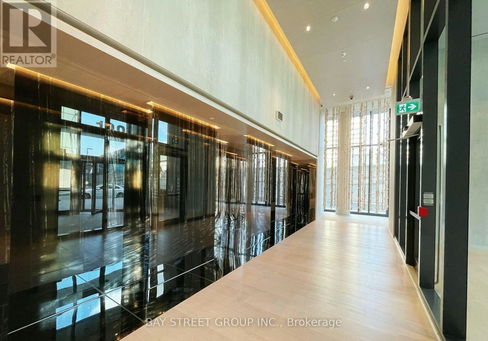6110-138 Downes Street, Toronto, ON, M5E 0E4 - 4