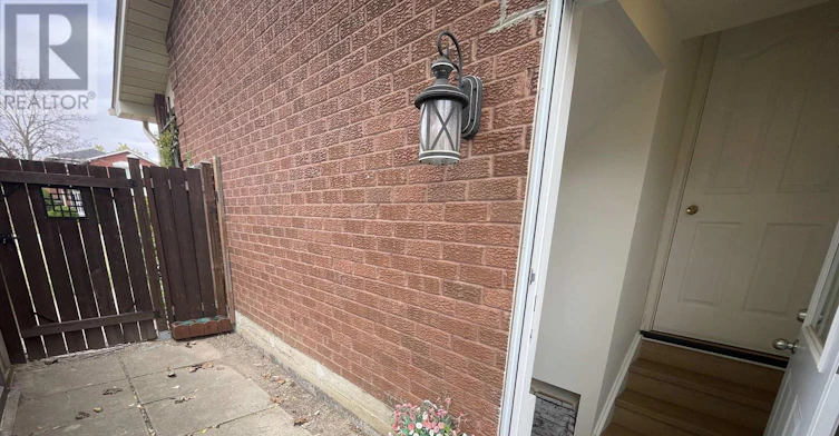 1 Tralee (Lower Street, Brampton, ON, L6Z 2X4 - 5