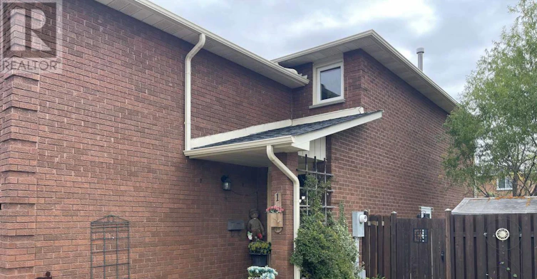 1 Tralee (Lower Street, Brampton, ON, L6Z 2X4 - 8