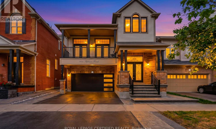 921 Hepburn Road