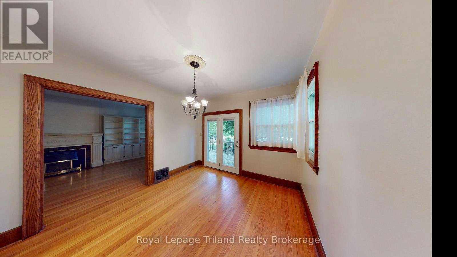 614 Ingersoll Avenue, Woodstock, ON, N4S 4Y2 - 4