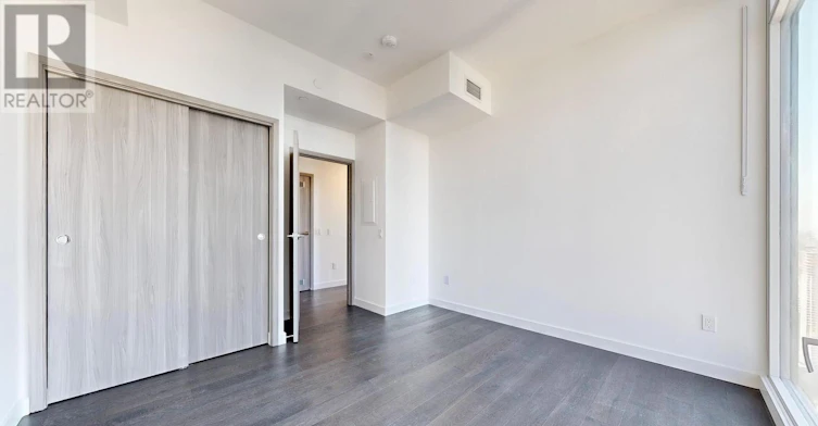 7003-3 Concord Cityplace Way, Toronto, ON, M5V 0X4 - 12