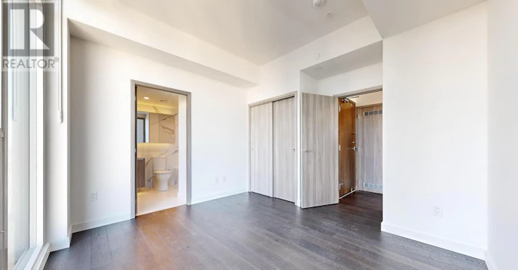 7003-3 Concord Cityplace Way, Toronto, ON, M5V 0X4 - 11