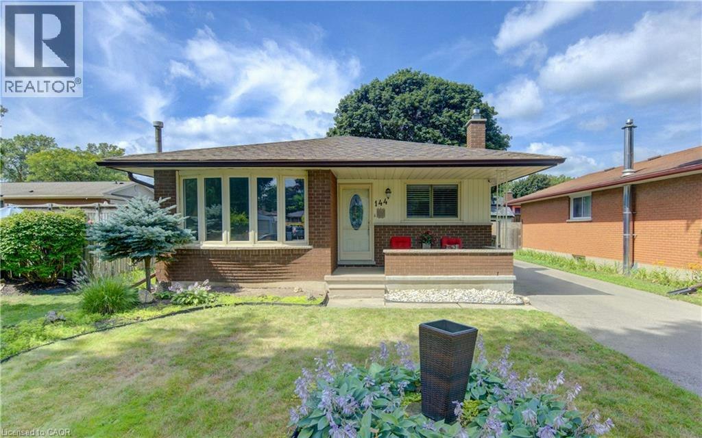 144 Holborn Drive, Kitchener, ON, M2A 2E5