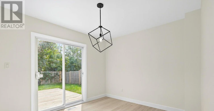 286 Mockingbird Drive, Ottawa, ON, K1E 2A5 - 9